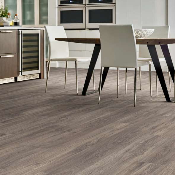 Dinning room flooring | CarpetsPlus Of Wisconsin